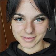 laureata in lingue, culture e letterature moderne, offro ripetizioni di inglese